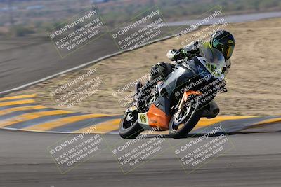 media/Nov-05-2022-SoCal Trackdays (Sat) [[f8d9b725ab]]/Turns 9 and 8 (1050am/